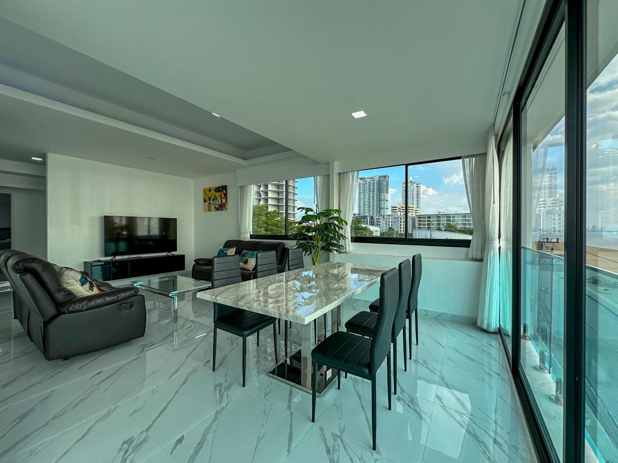 Stunning Beachfront View Luxurious Apartment 40 Jomtien Exterior foto