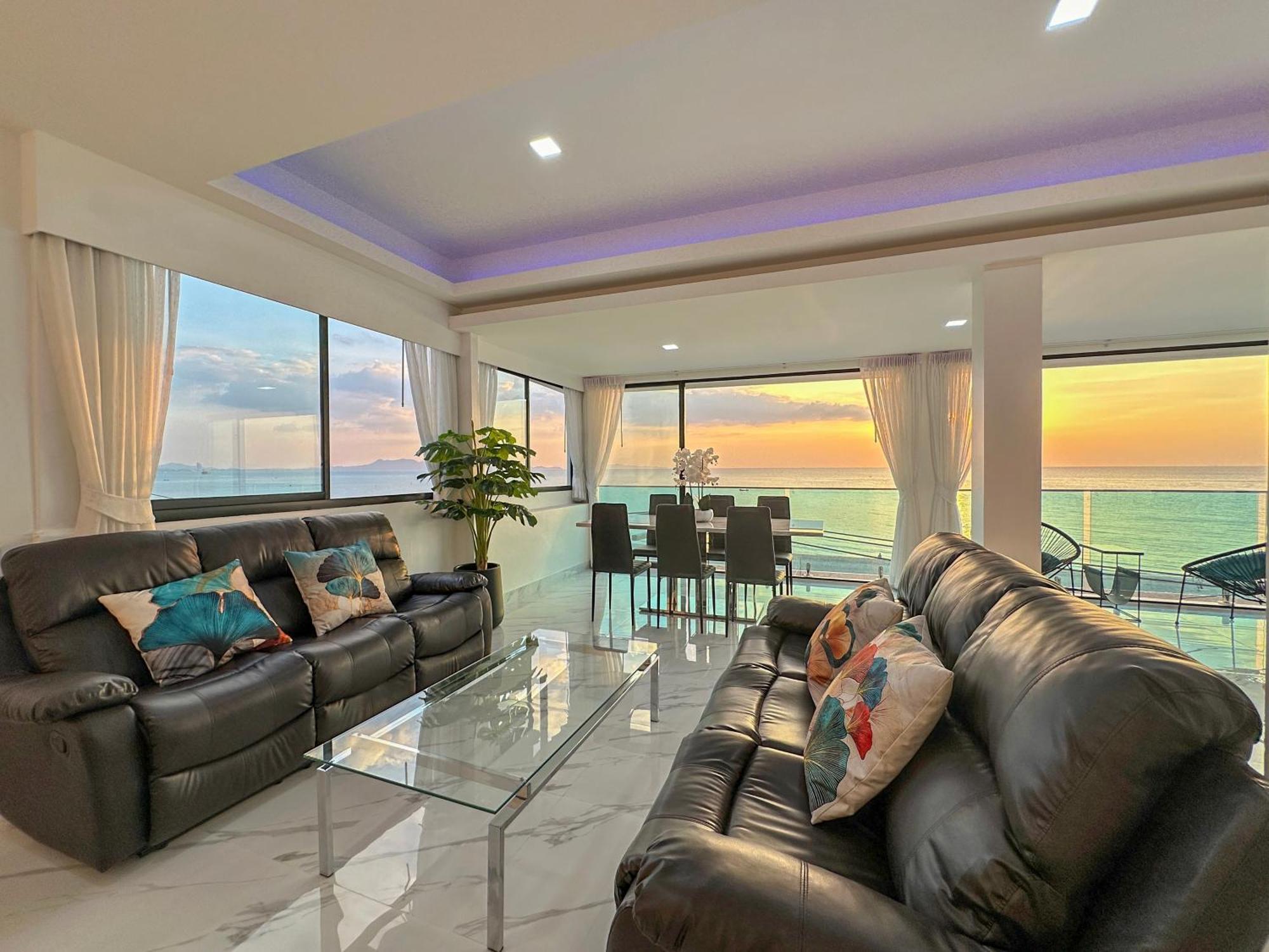 Stunning Beachfront View Luxurious Apartment 40 Jomtien Exterior foto