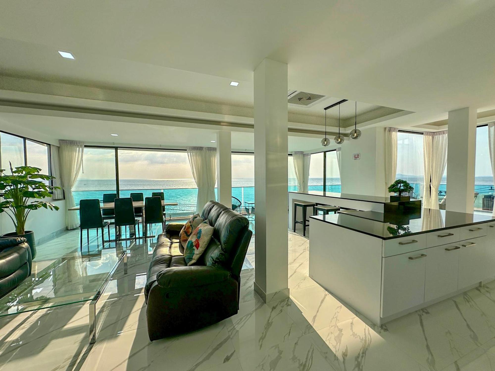 Stunning Beachfront View Luxurious Apartment 40 Jomtien Exterior foto