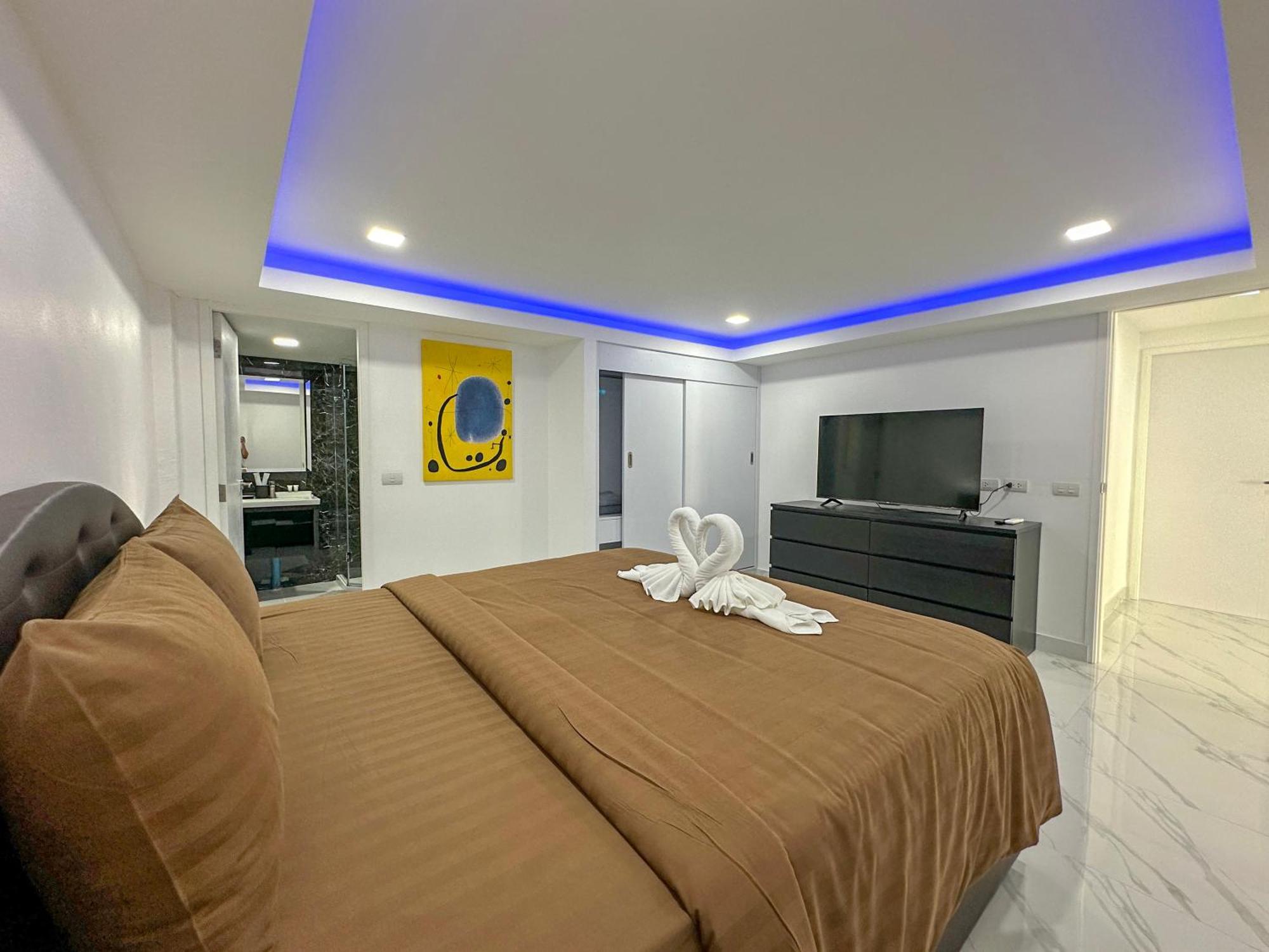 Stunning Beachfront View Luxurious Apartment 40 Jomtien Exterior foto